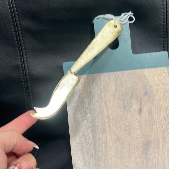 Kitchen supply- board and knife - Picture 3 of 6